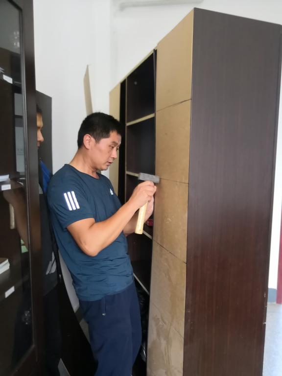 杏吧原创
开展“勤俭节约，反对浪费”资产普查再利用活动1.jpg